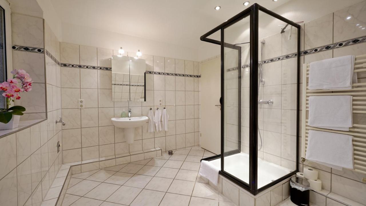 3 Schlafzimmer 8 Gaste Ruhig 110Qm Nahe Flughafen Norderstedt Buitenkant foto